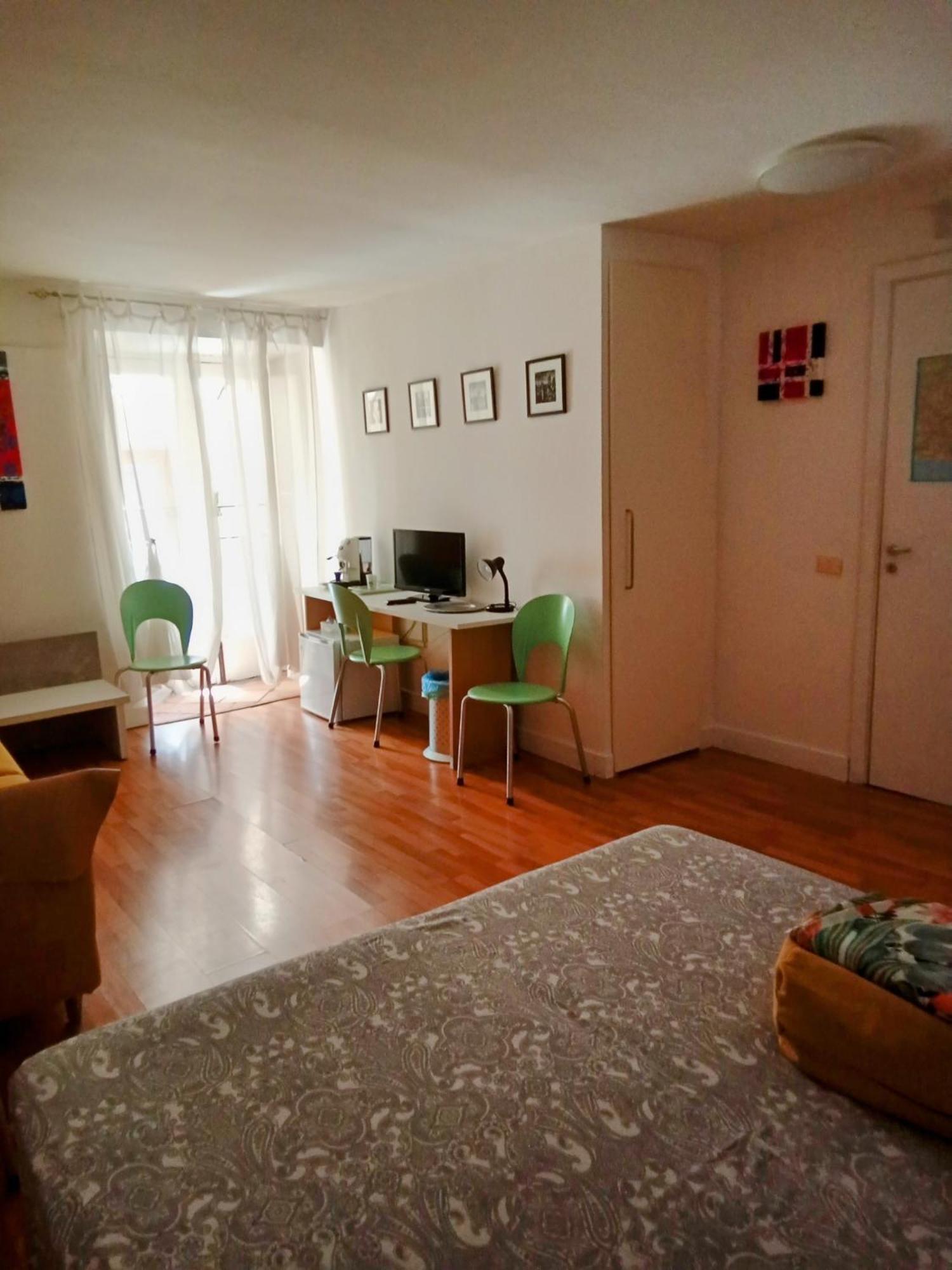 Spazio Hotel Napels Buitenkant foto