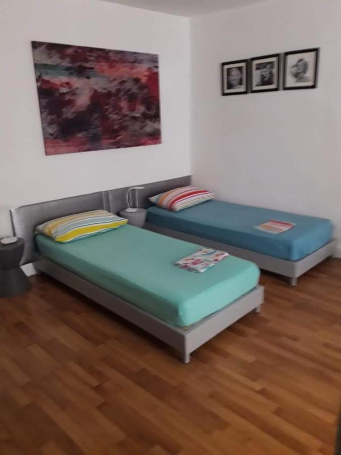 Spazio Hotel Napels Buitenkant foto